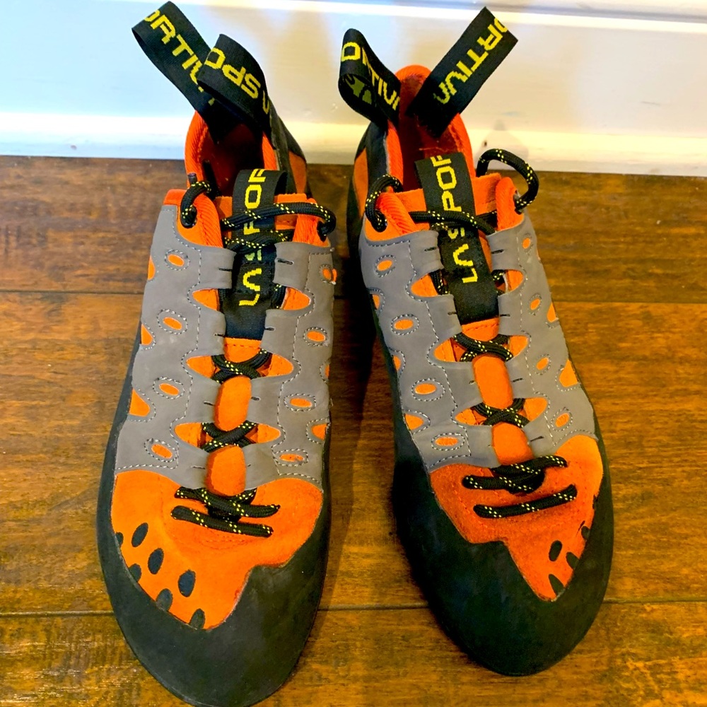 LA Sportiva Frixion Unisex Climbing Shoe 7.5 (women’s) Orange